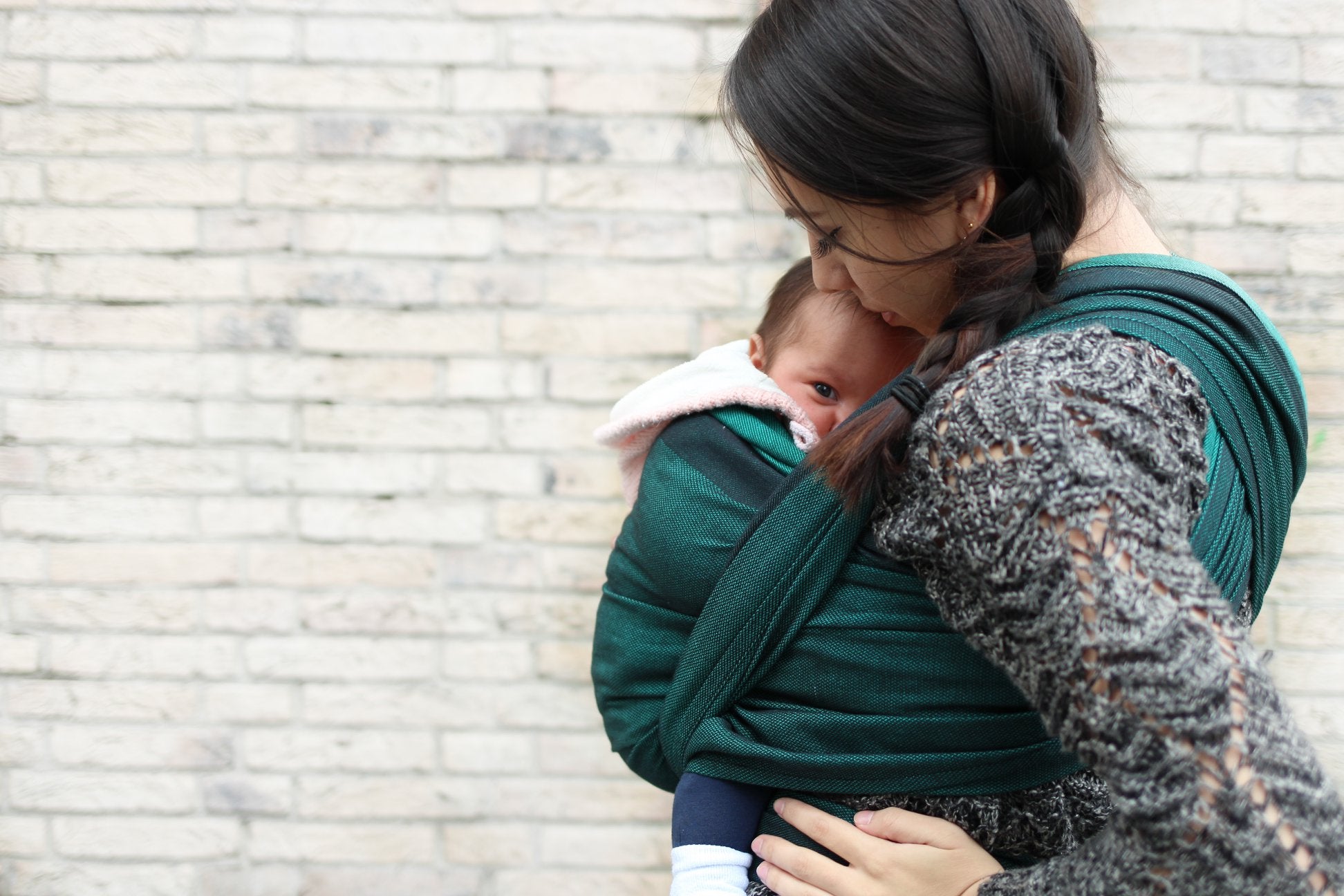 Yaro Newborn Emerald Black