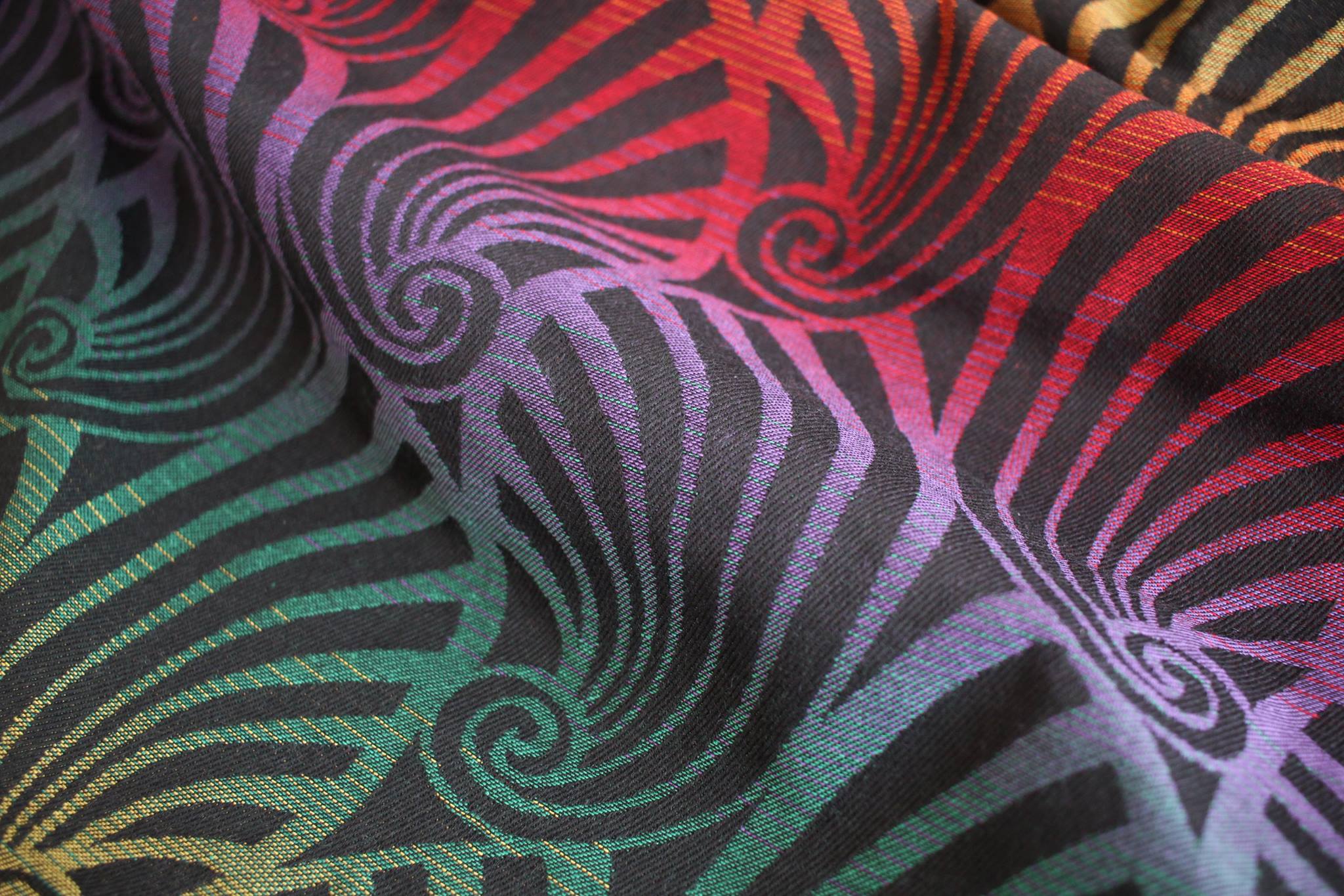 Yaro Ringsjal - Dandy Black Autumn Rainbow