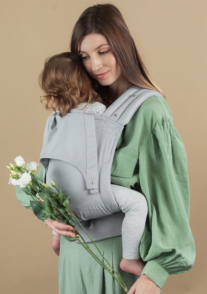 Isara Quick Half Buckle Carrier - Pearl Grey