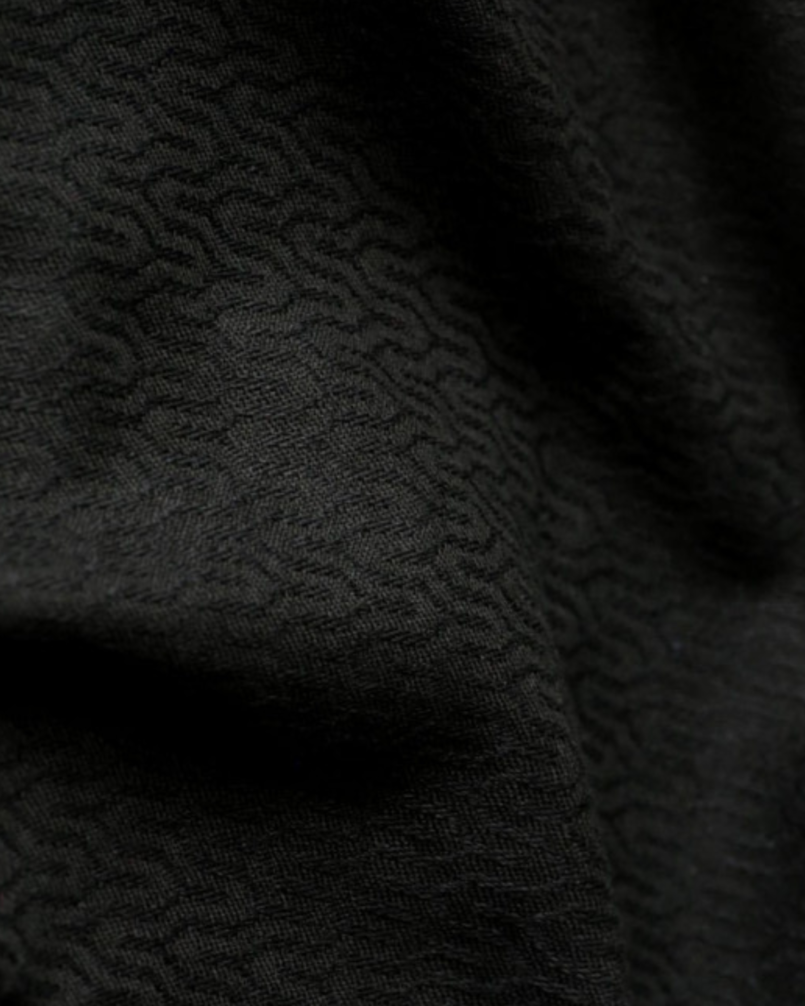 Yaro Turtle Black