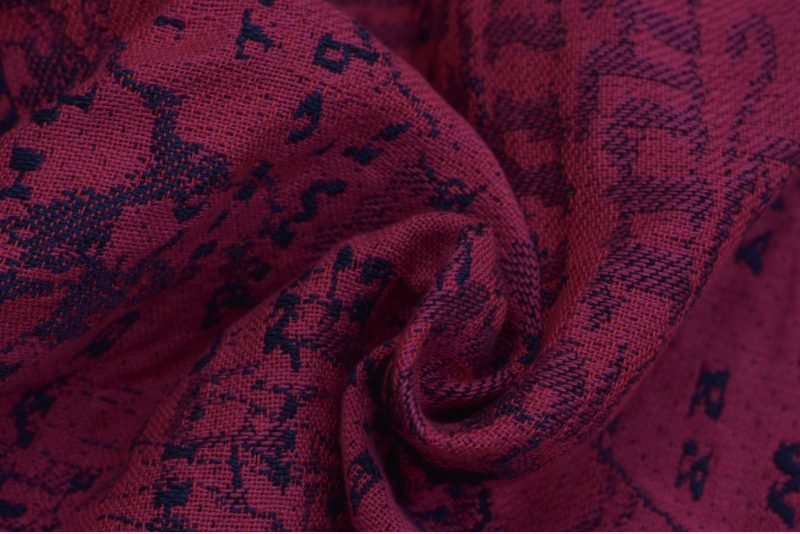 Yaro Ringsjal - Runes Trinity Fuchsia Navy Paper Kapok