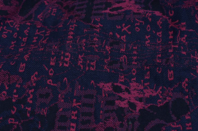 Yaro Ringsjal - Runes Trinity Fuchsia Navy Paper Kapok